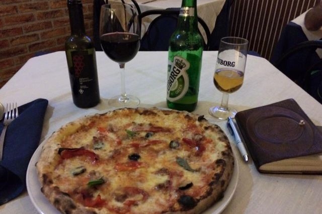 mangiare con 10 euro a roma il cuore di napoli