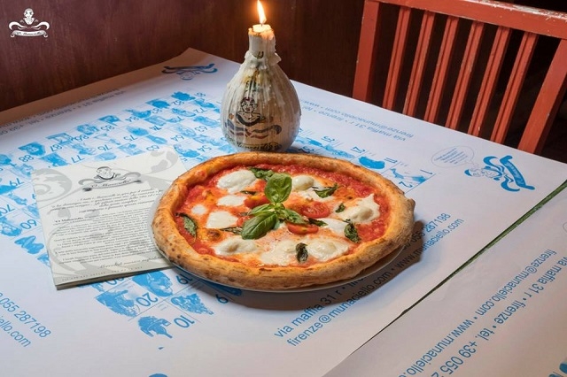 o' munaciello https://www.facebook.com/omunaciellofirenze/photos/a.152183391573024.12310.150629325061764/810724355718921/?type=3&theater
