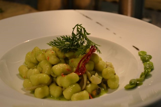 bistrò del mare firenze https://www.facebook.com/bistrodelmare.ristorantefirenze/photos/a.395774513807733.102711.171570026228184/959812024070643/?type=3&theater