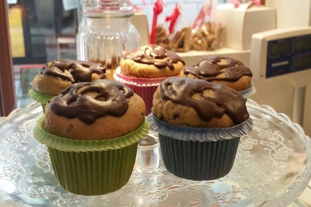 sweethings take away facebook https://www.facebook.com/420099531487054/photos/pb.420099531487054.-2207520000.1