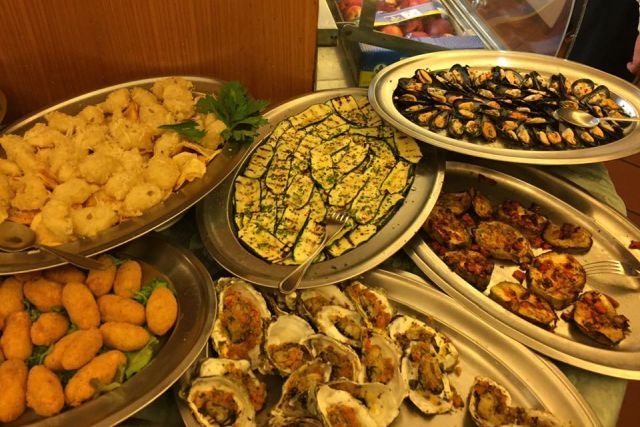 cosa mangiare a roma d'estate pesce
