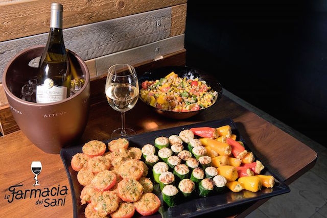 la farmacia dei sani firenze aperitivo
https://www.facebook.com/farmaciadeisani/photos/a.687224497967104.1073741827.686943674661853/3308337275855800/?type=3&theater