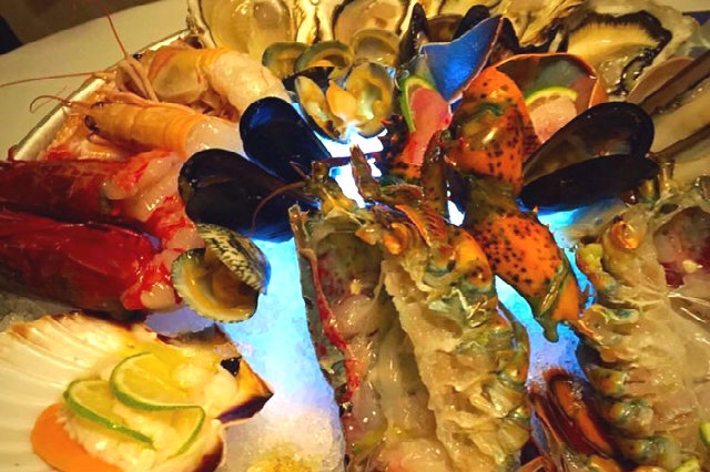 osteria al pontile crudi di mare