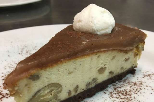 cheesecake castagne e ricotta meat roma trattoria portuense dessert migliori dolci di roma