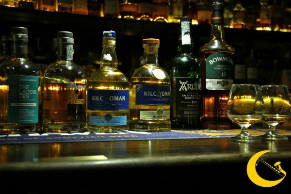 gregorys whiskey musica jazz roma migliore selezione di whiskey di roma 130 etichette bere a roma