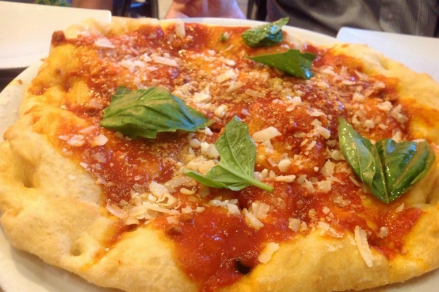 dove mangiare la pizza montanara a napoli