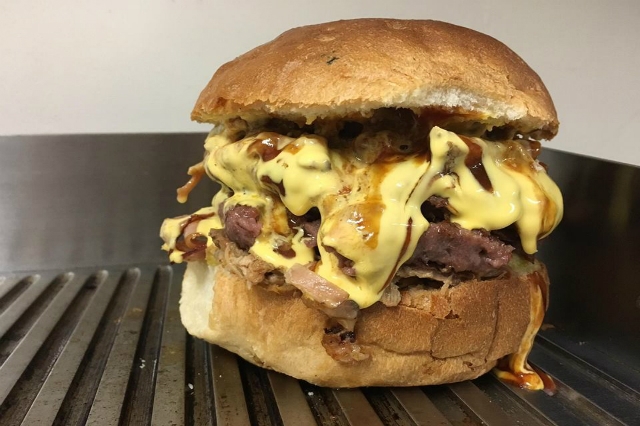 officine resta portuense goku kaioken migliori hamburger giganti roma maiale sfilacciato
