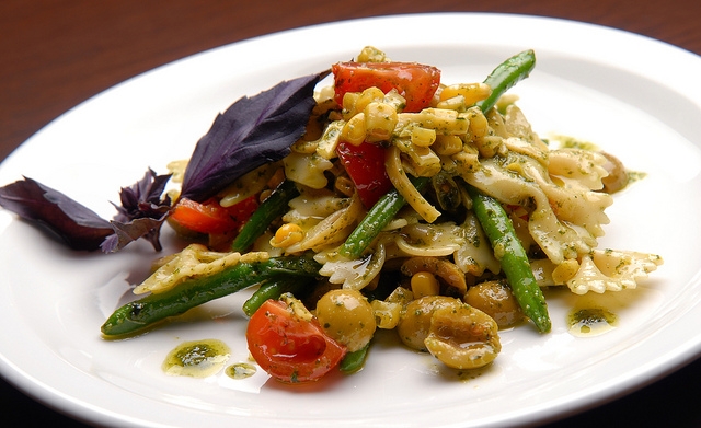 pasta verdure piatto