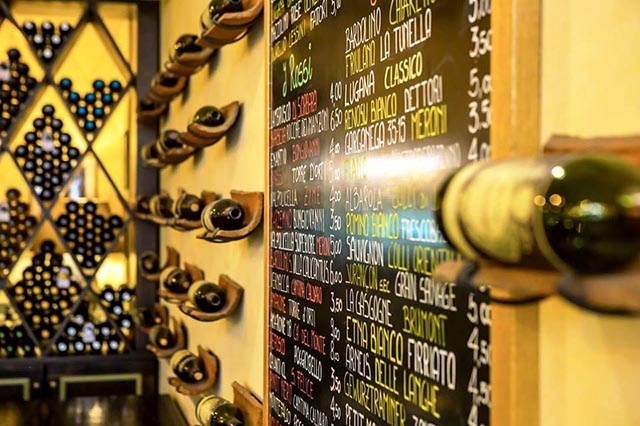 wine bar