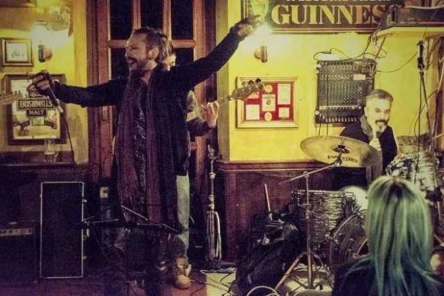 the stony pub https://www.facebook.com/stonypub/photos/a.1051705451517508.1073741835.187507404603988/1051705554850831/?type=3&theater