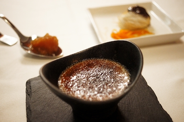 host restaurant