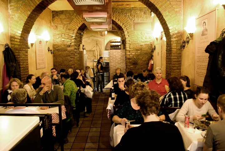 dar poeta roma trastevere