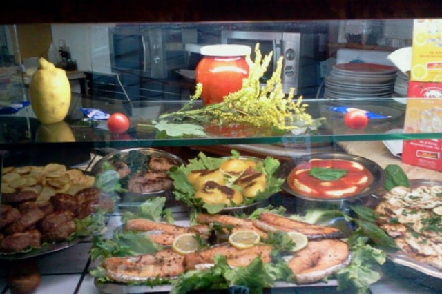 menù a prezzo fisso a napoli, bencott
https://www.facebook.com/470353062985375/photos/pb.470353062985375.-2207520000.1447928332./830523603634984/?type=3&theater