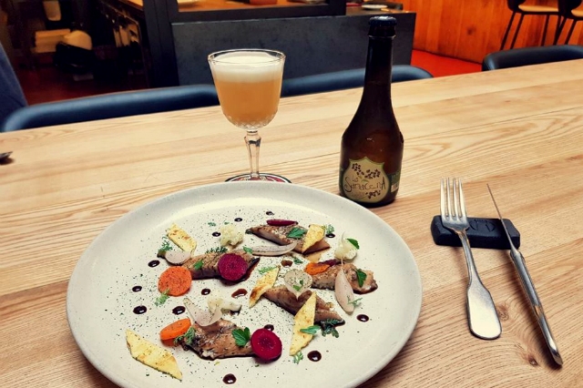 osteria di birra del borgo roma prati ristoranti dove mangiare al bancone birreria gourmet pranzo cena bonci pizza birra artigianale