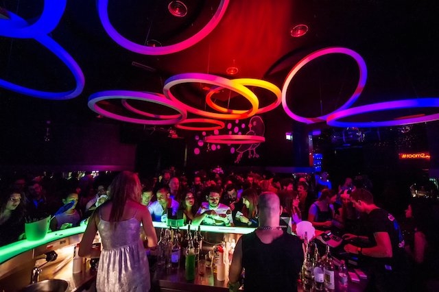 plastic milano