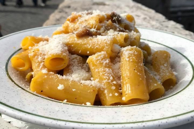 trattoria sora lella isola tiberina lella fabrizi cucina romana trattorie storiche ristoranti roma
