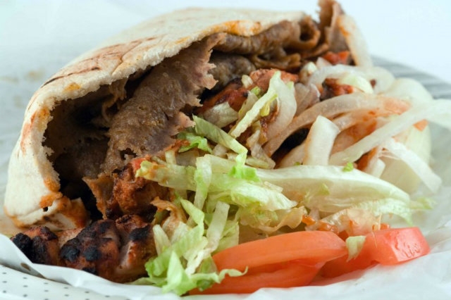 dove mangiare il kebab a napoli, tuareg, kebab da asporto