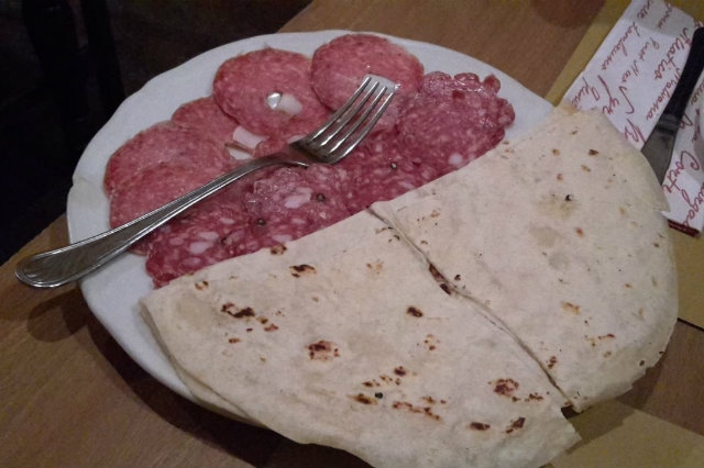 osteria dei poeti piadina