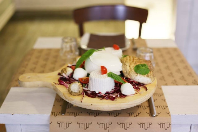 muu muzzarella lounge, napoli