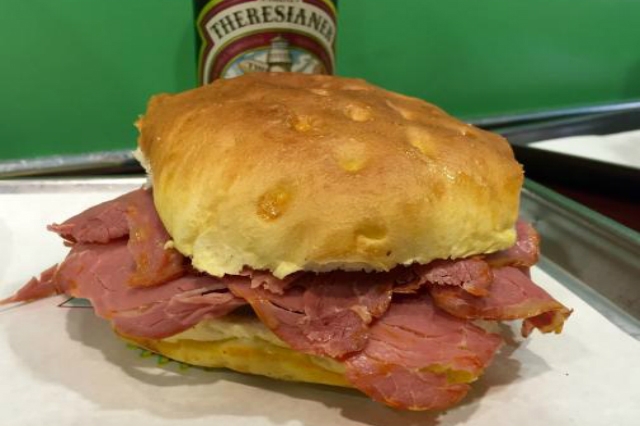 dove mangiare il pastrami a roma fonzie's the burger house pastrami sandwich roma ghetto prati piazza bologna