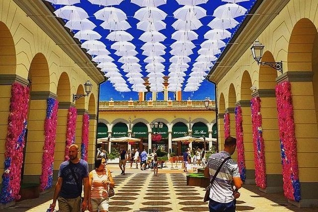 outlet più belli d'italia serravalle