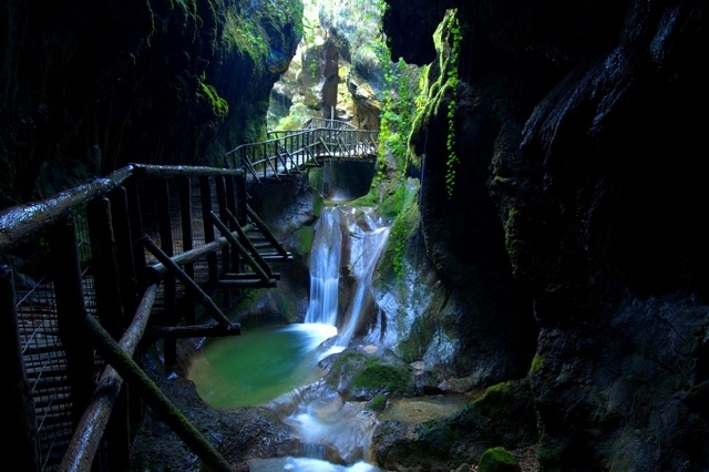 grotte caglieron