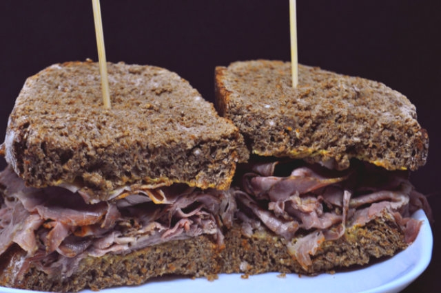 dad's deli pastrami milano