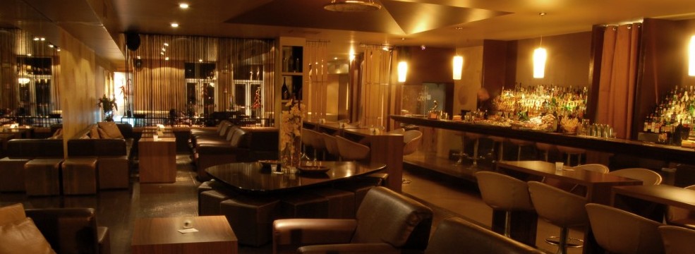 lola living bar